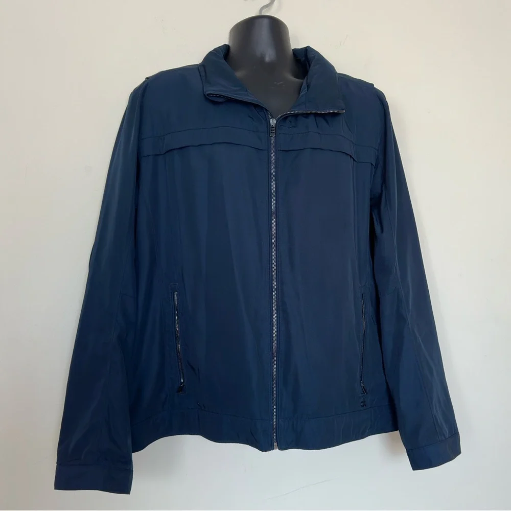 Calvin Klein Men's Navy Core Lightweight Nylon Jacket, Hidden Hood, Size xxl
